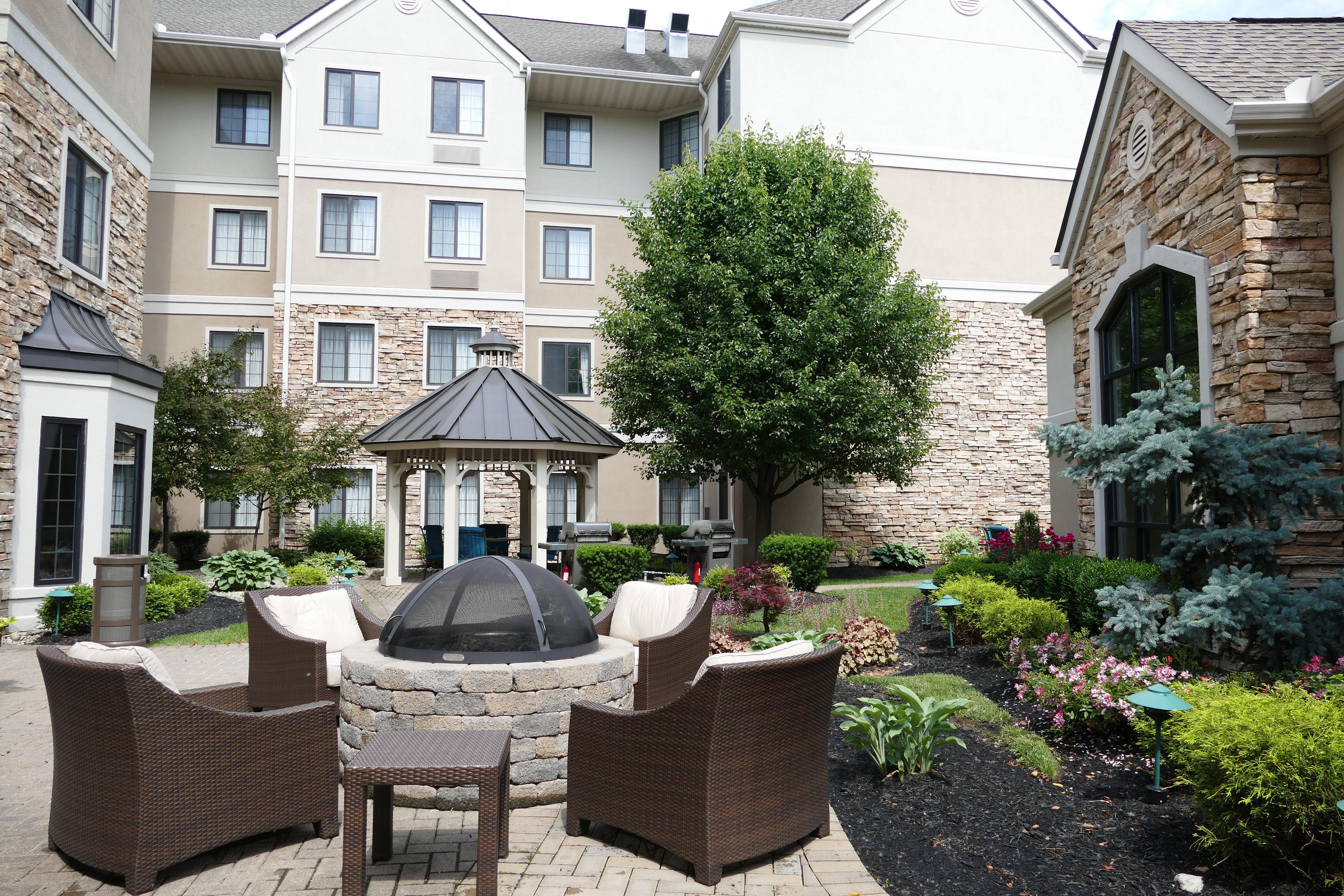 Staybridge Suites - Cincinnati North By Ihg Уэст-Честер Экстерьер фото