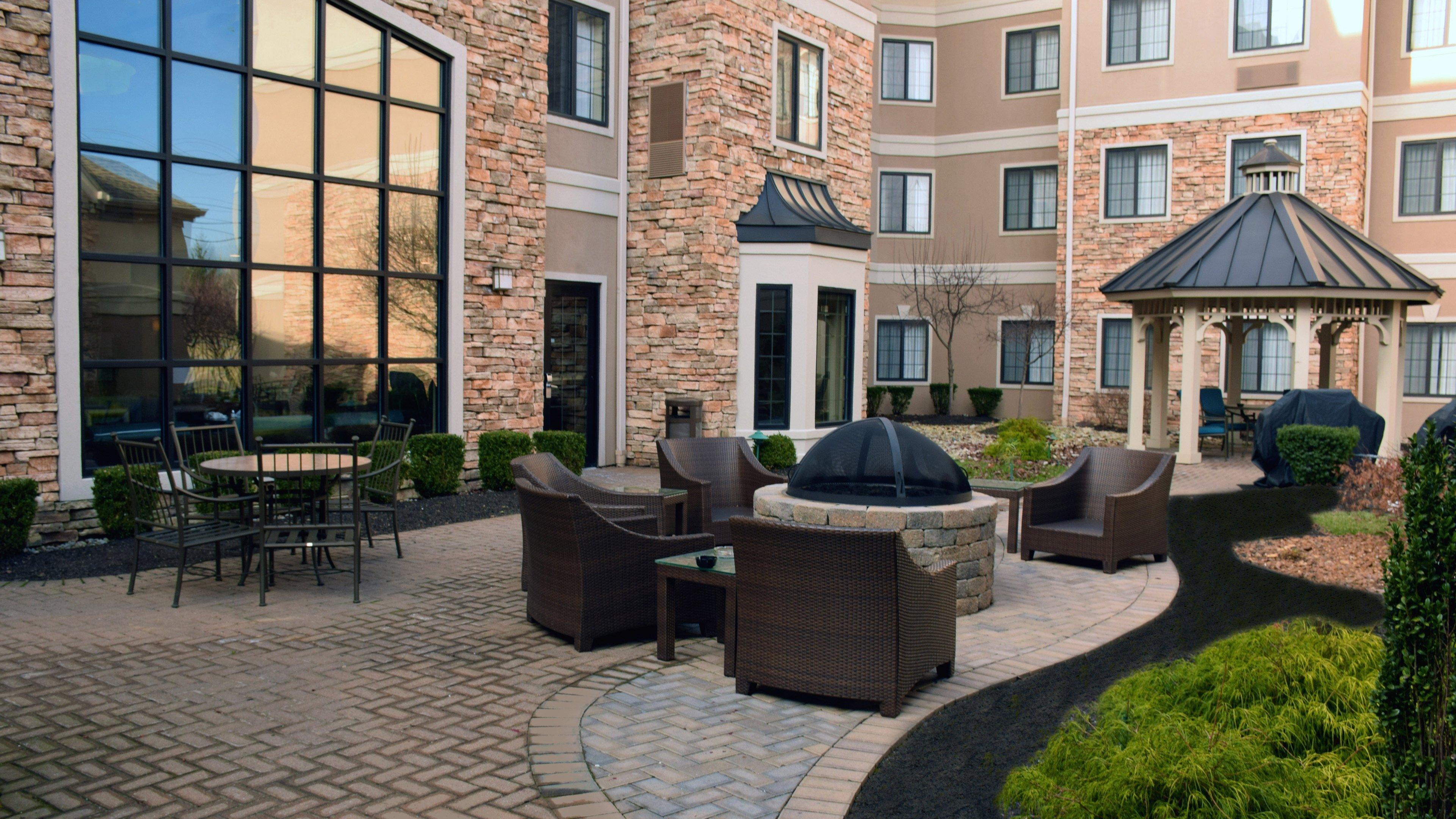 Staybridge Suites - Cincinnati North By Ihg Уэст-Честер Экстерьер фото
