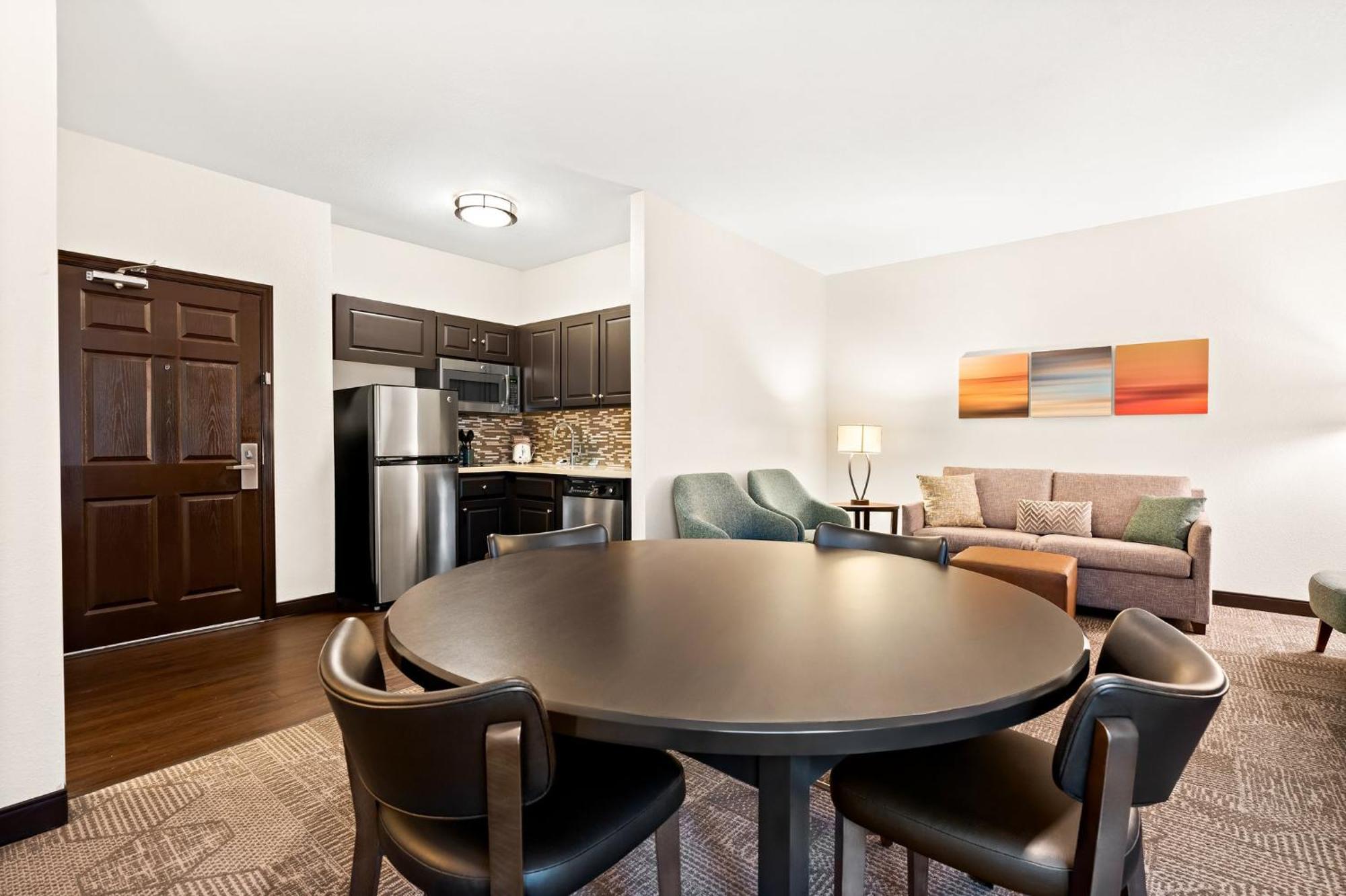 Staybridge Suites - Cincinnati North By Ihg Уэст-Честер Экстерьер фото