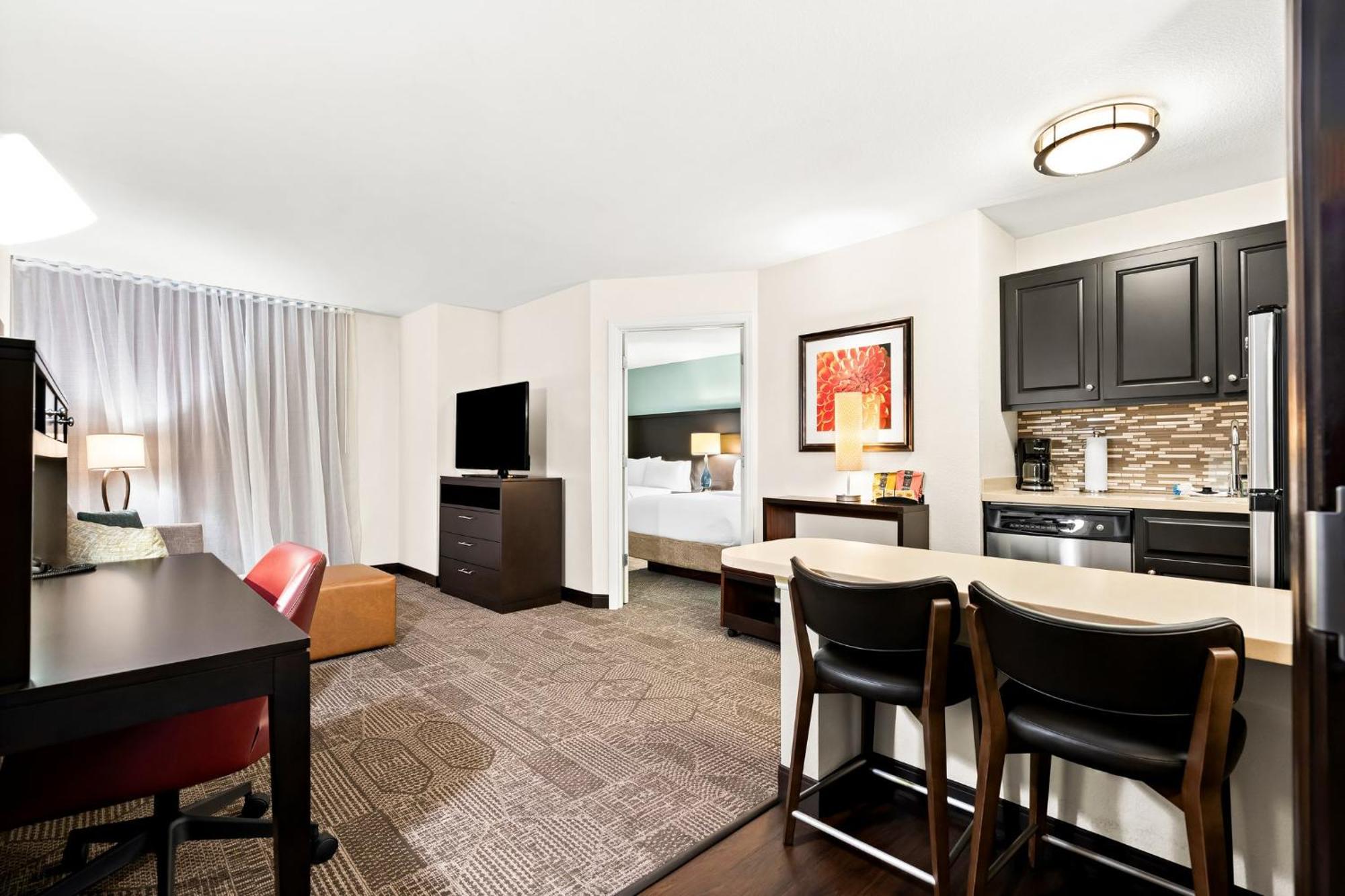 Staybridge Suites - Cincinnati North By Ihg Уэст-Честер Экстерьер фото